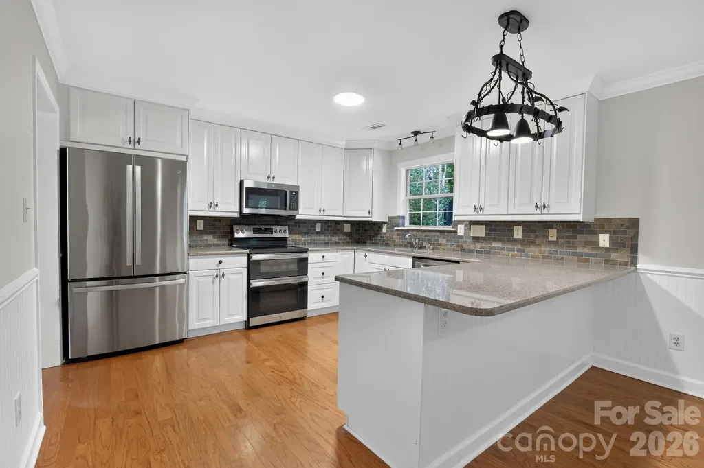 3909 Carmel Forest Drive Charlotte NC 28226