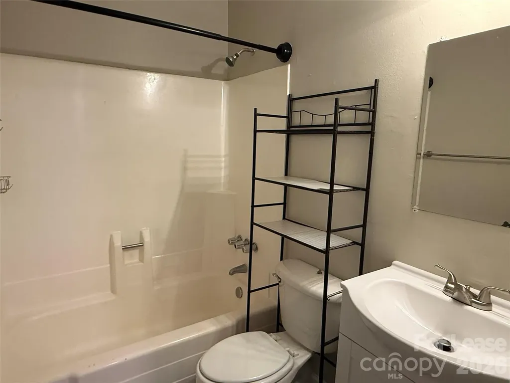 312 W Catawba Avenue Mount Holly NC 28120