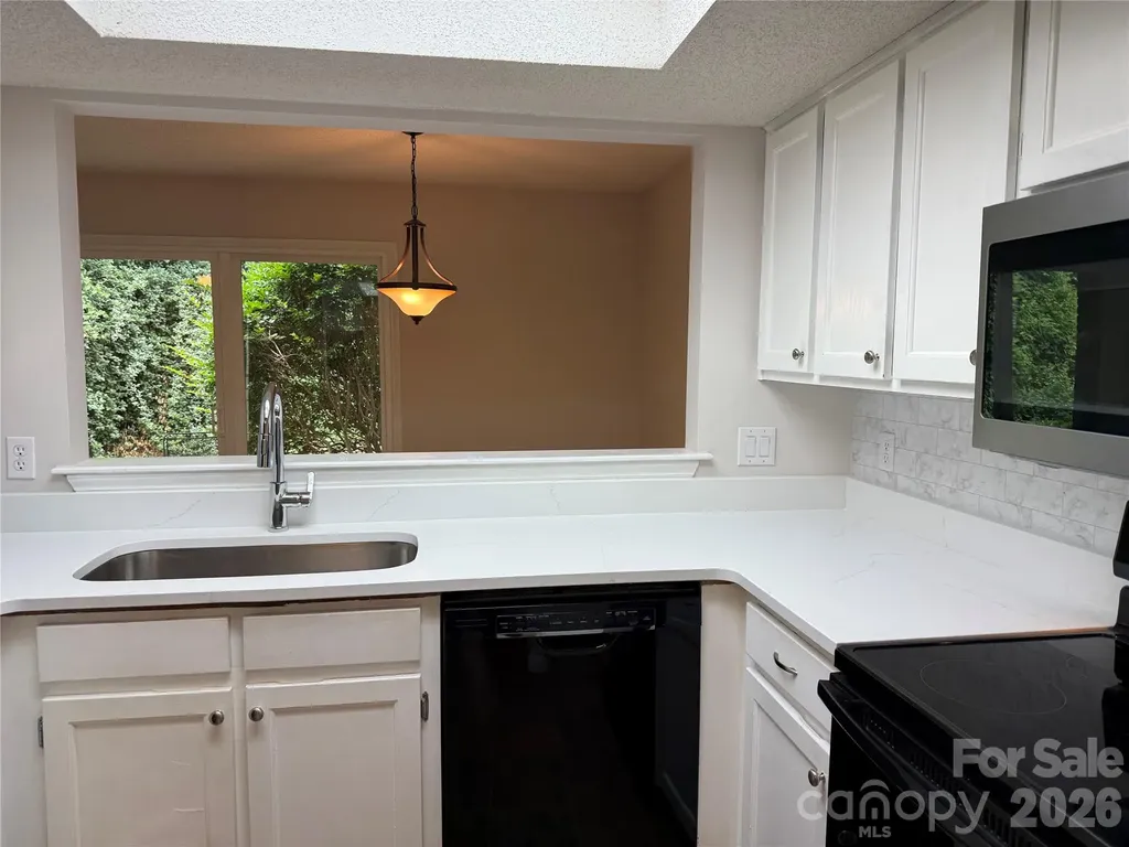 9478 S Vicksburg Park Court Charlotte NC 28210
