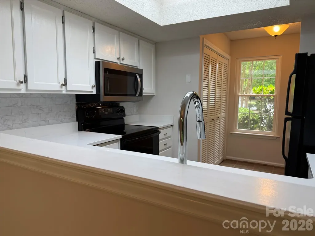 9478 S Vicksburg Park Court Charlotte NC 28210