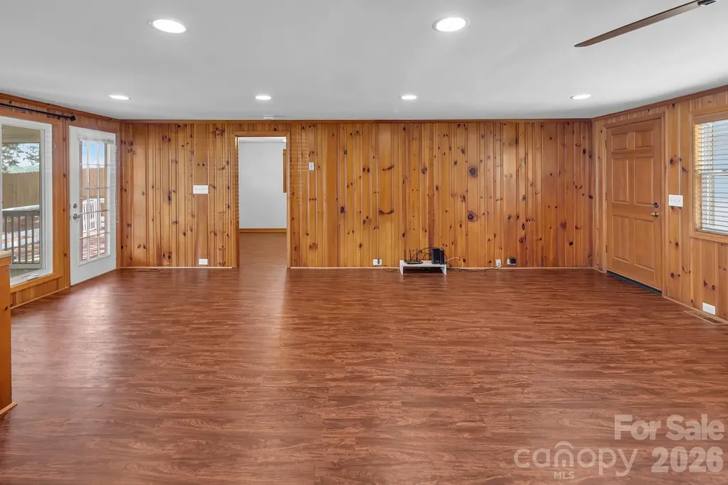 49294 Wood Land Drive Norwood NC 28128