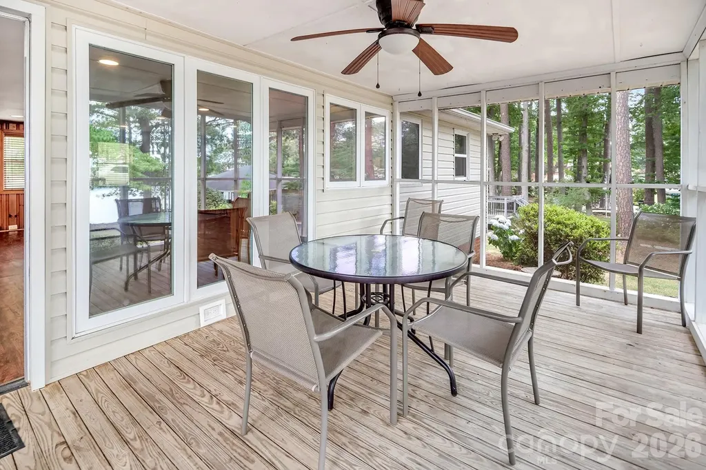 49294 Wood Land Drive Norwood NC 28128
