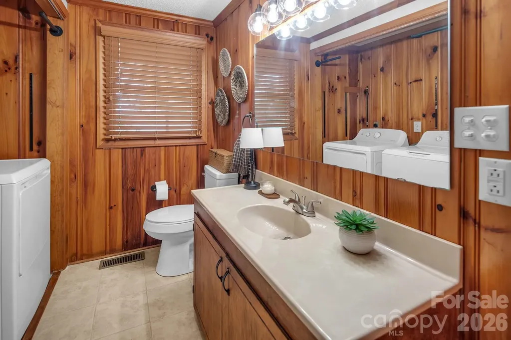 49294 Wood Land Drive Norwood NC 28128