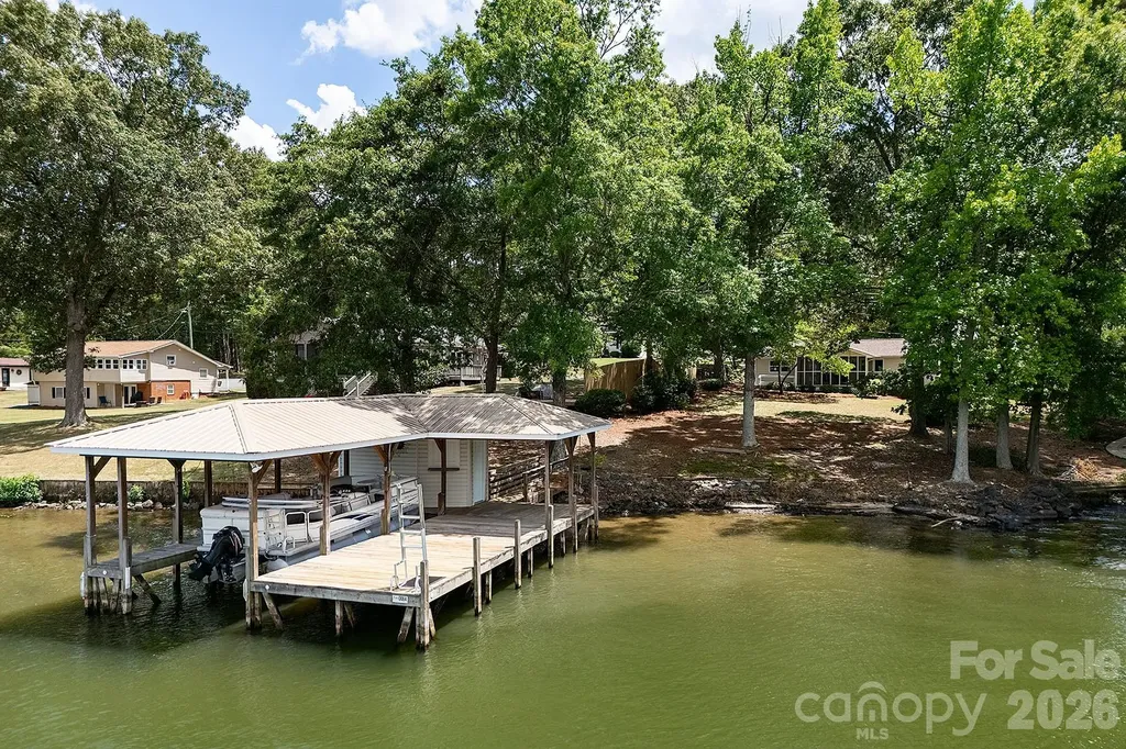 49294 Wood Land Drive Norwood NC 28128