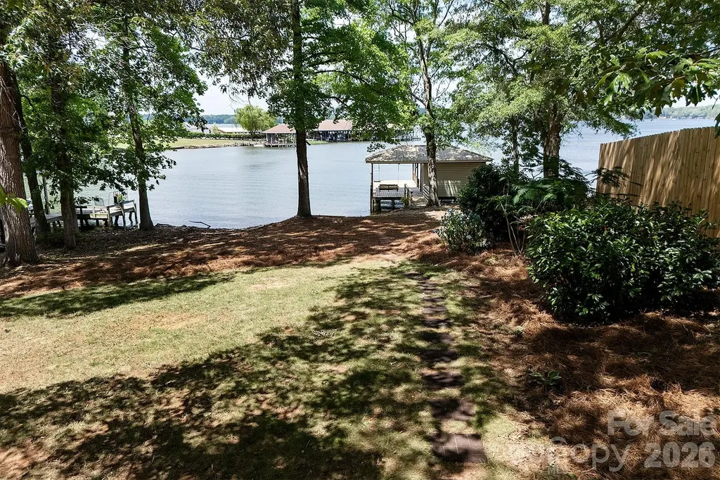 49294 Wood Land Drive Norwood NC 28128