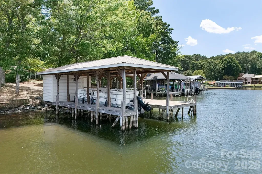 49294 Wood Land Drive Norwood NC 28128