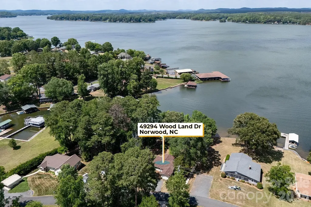 49294 Wood Land Drive Norwood NC 28128