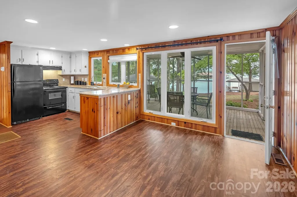 49294 Wood Land Drive Norwood NC 28128