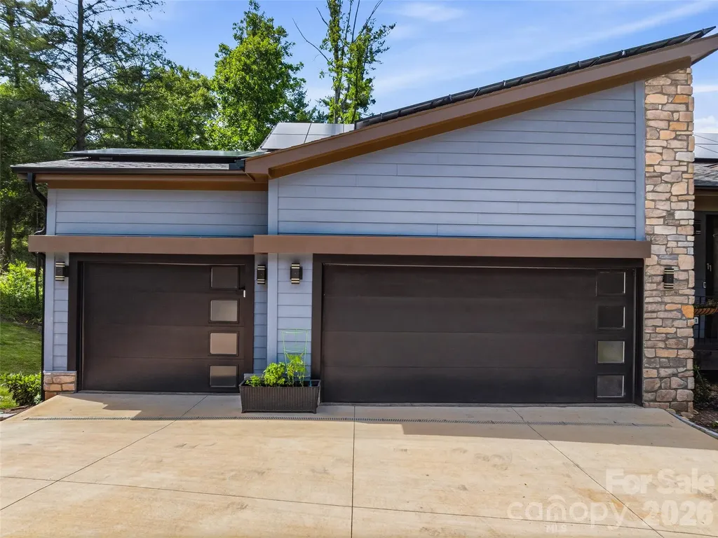 11 Timber Hill Drive Leicester NC 28748