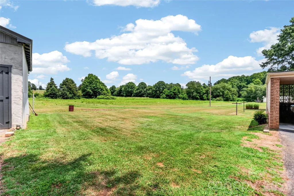 1316 Drumstand Road Stony Point NC 28678