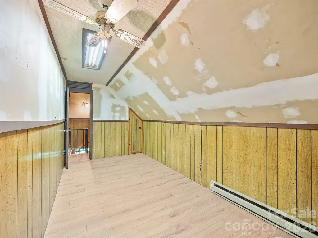552 N Fork Road Burnsville NC 28714