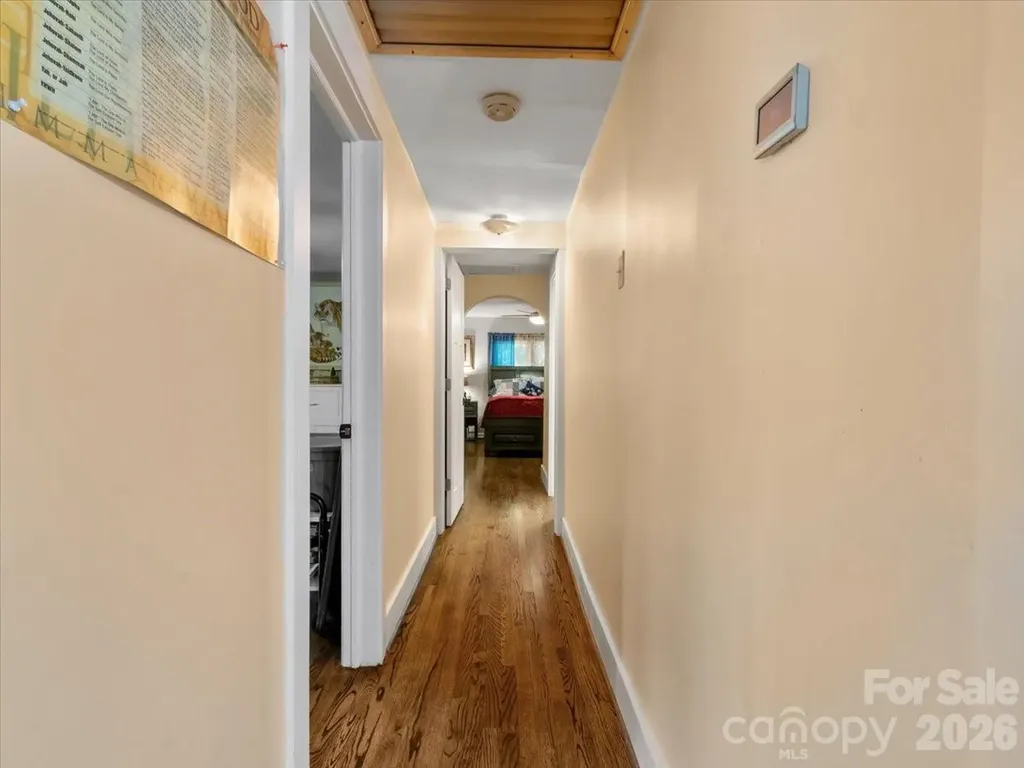 2 Ray Road Weaverville NC 28787