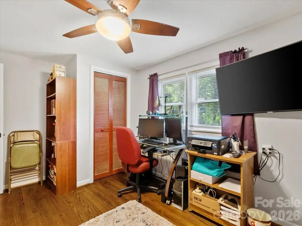2 Ray Road Weaverville NC 28787