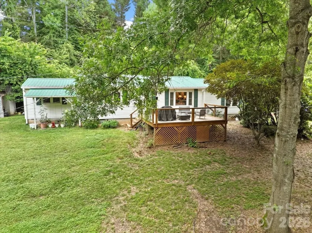 2 Ray Road Weaverville NC 28787