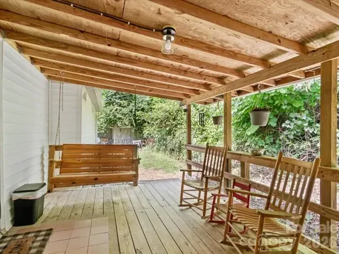 2 Ray Road Weaverville NC 28787
