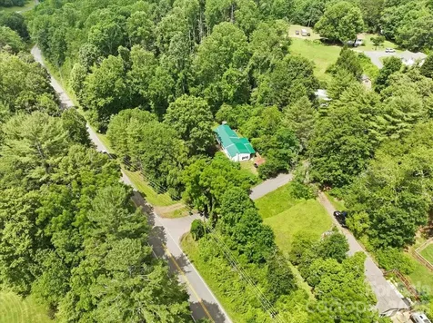 2 Ray Road Weaverville NC 28787