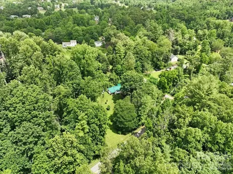 2 Ray Road Weaverville NC 28787
