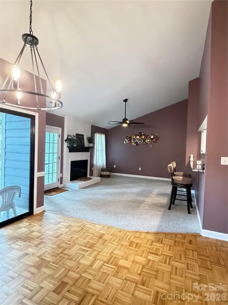 4015 Thistledown Court Charlotte NC 28269