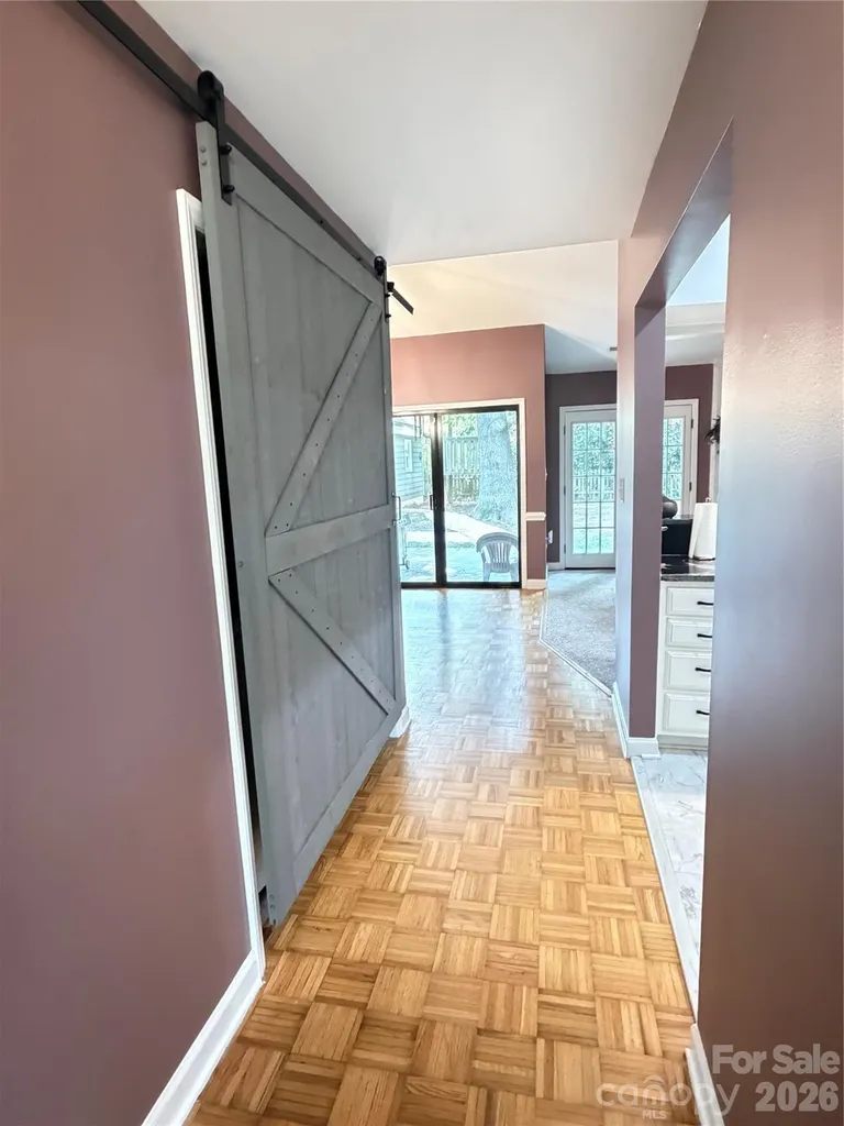 4015 Thistledown Court Charlotte NC 28269