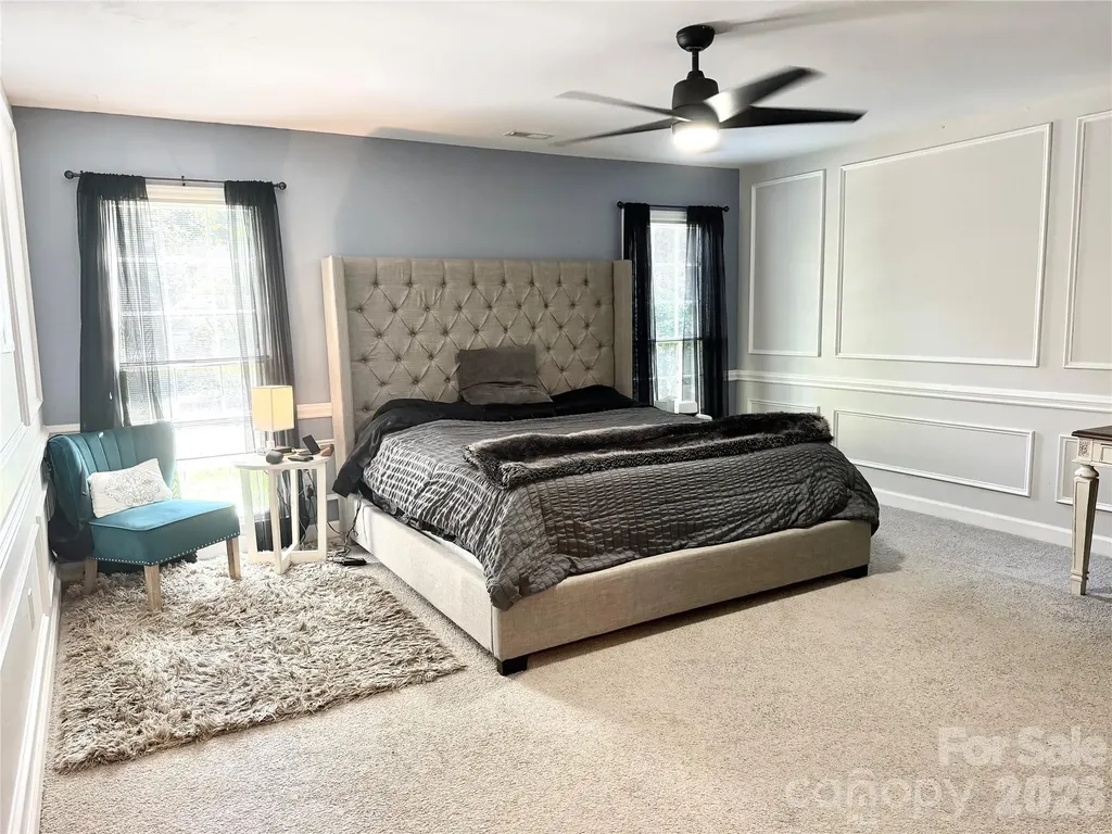 4015 Thistledown Court Charlotte NC 28269