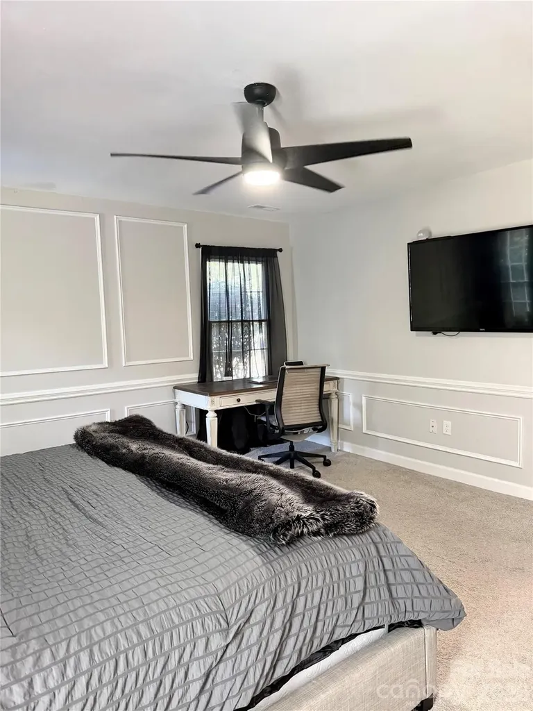 4015 Thistledown Court Charlotte NC 28269