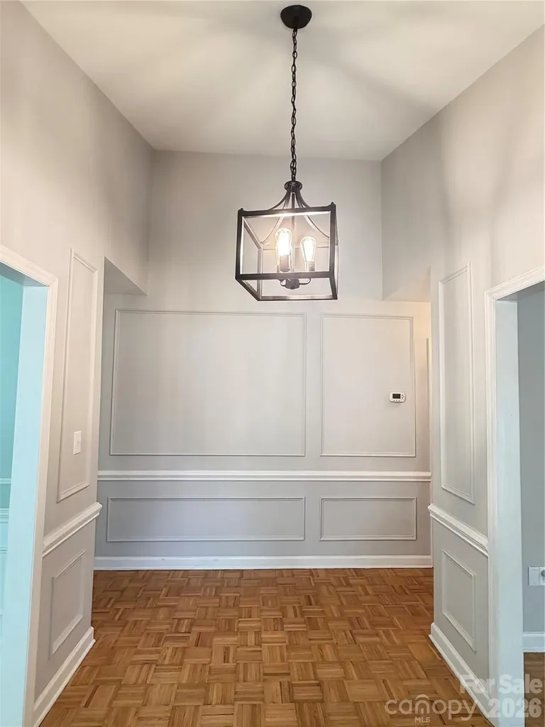 4015 Thistledown Court Charlotte NC 28269
