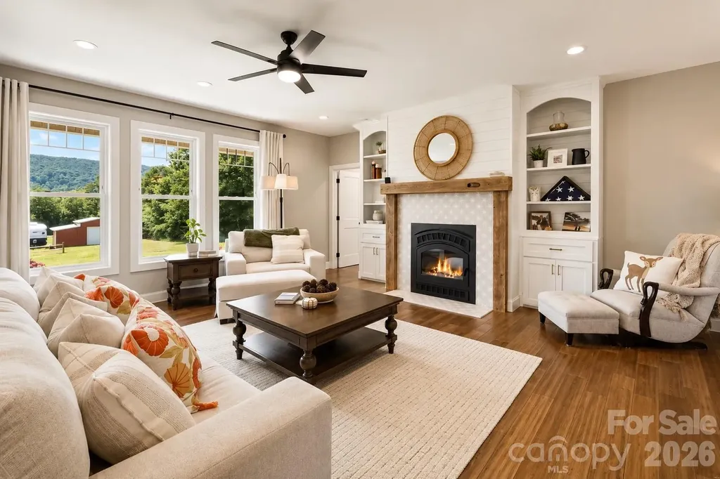 14 Daisy Lane Taylorsville NC 28681