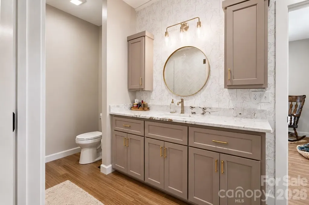14 Daisy Lane Taylorsville NC 28681