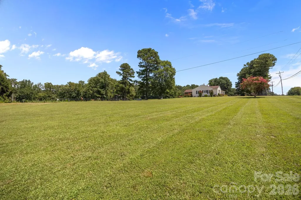 9256 Us Highway 311 Highway Archdale NC 27263