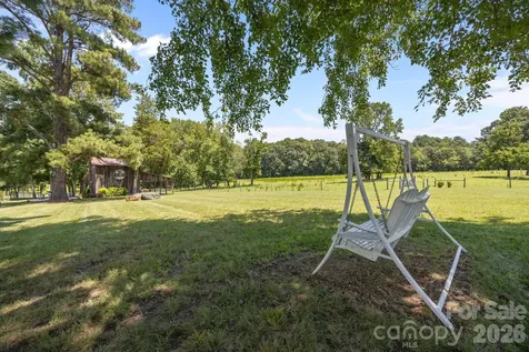 9256 Us Highway 311 Highway Archdale NC 27263