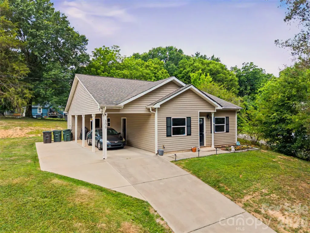 309 James Street Gastonia NC 28052