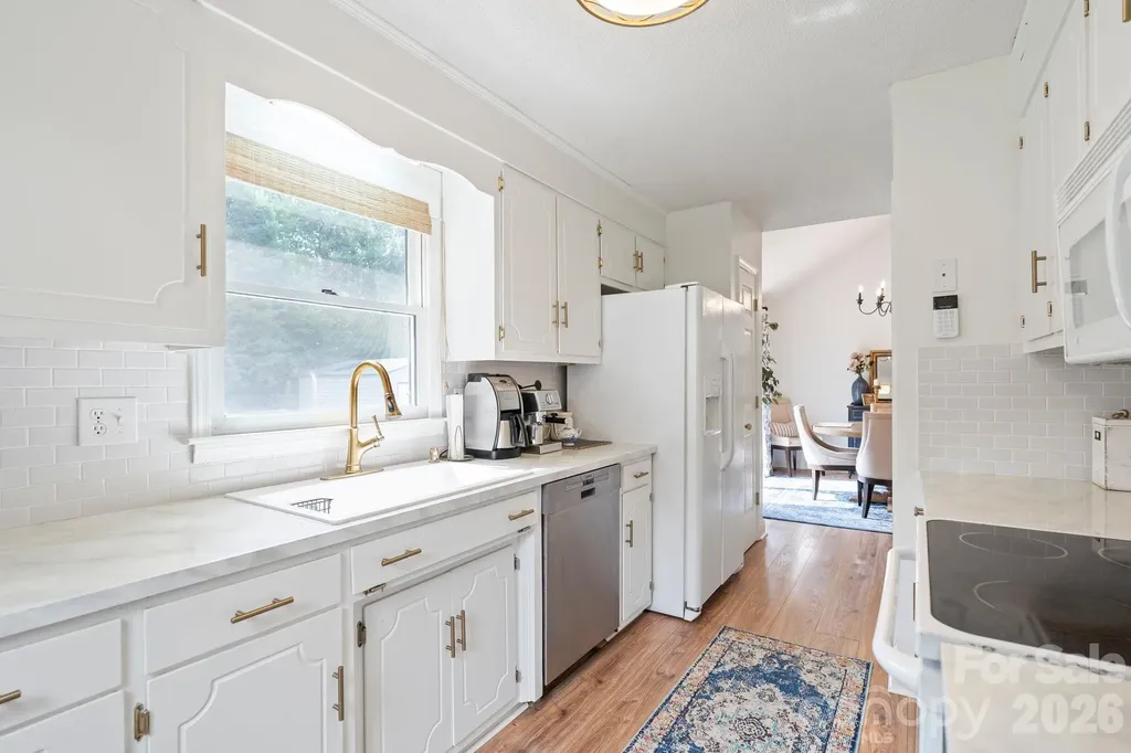 6168 King Wilkinson Road Denver NC 28037