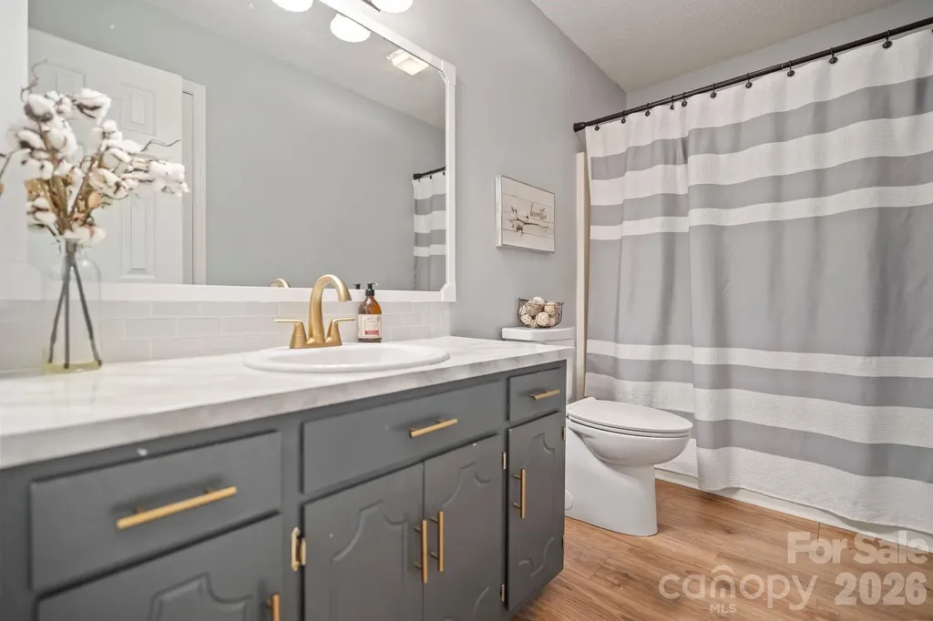 6168 King Wilkinson Road Denver NC 28037