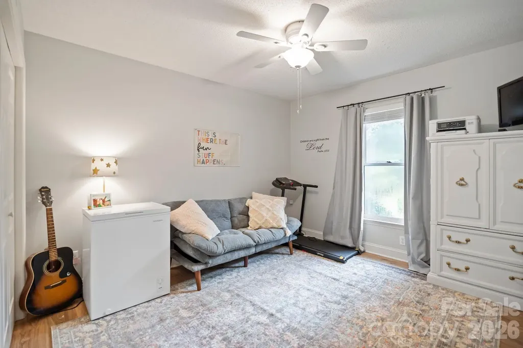 6168 King Wilkinson Road Denver NC 28037