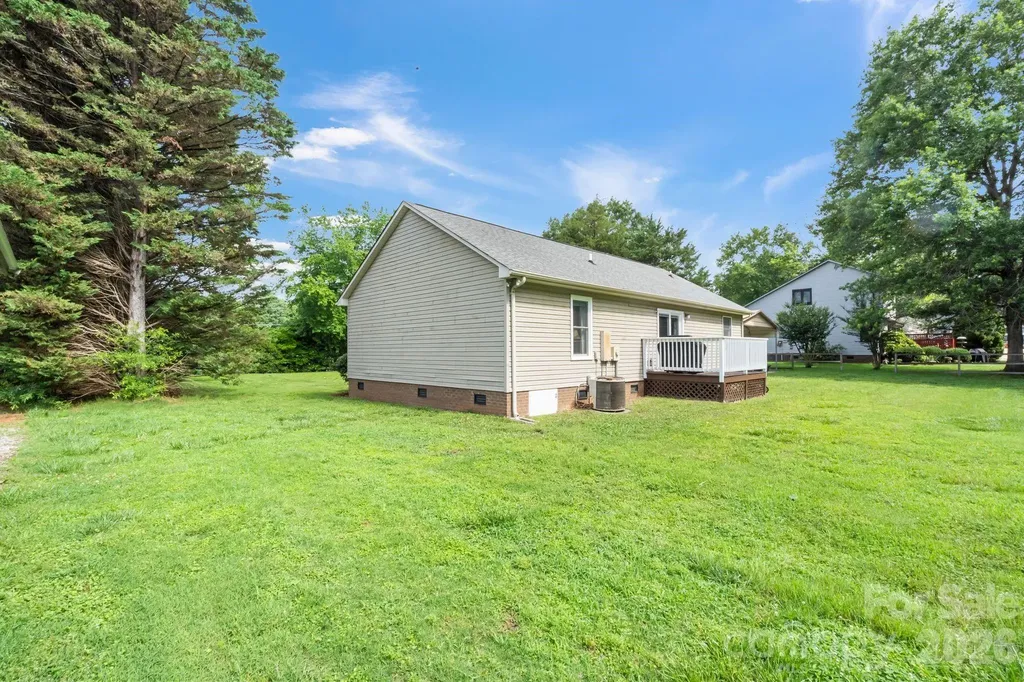 6168 King Wilkinson Road Denver NC 28037