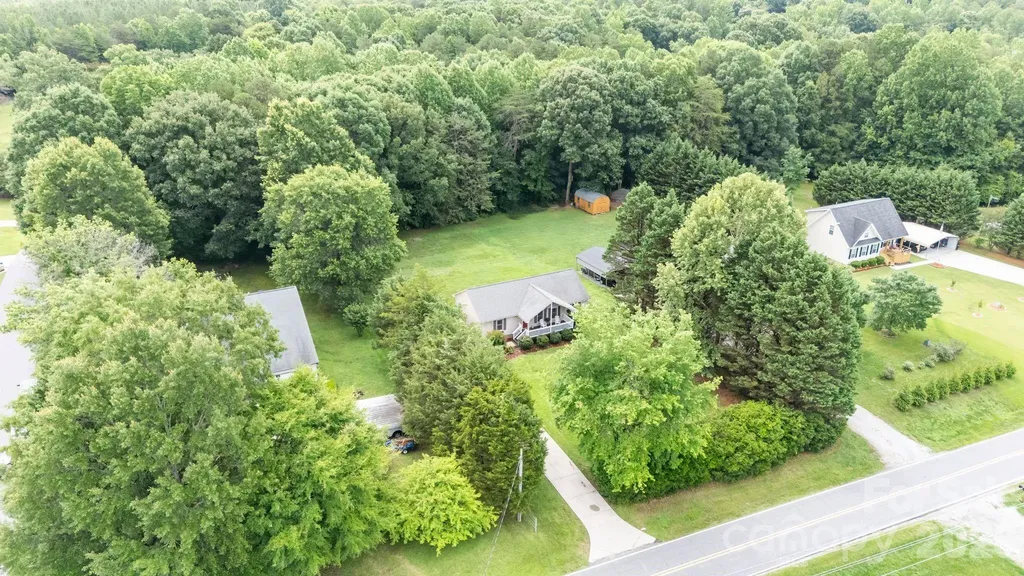 6168 King Wilkinson Road Denver NC 28037