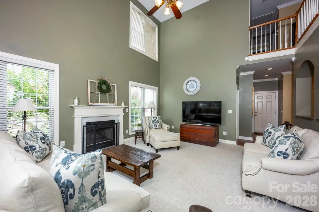5523 Weavers Row Gastonia NC 28056