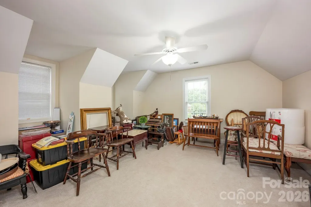 5523 Weavers Row Gastonia NC 28056