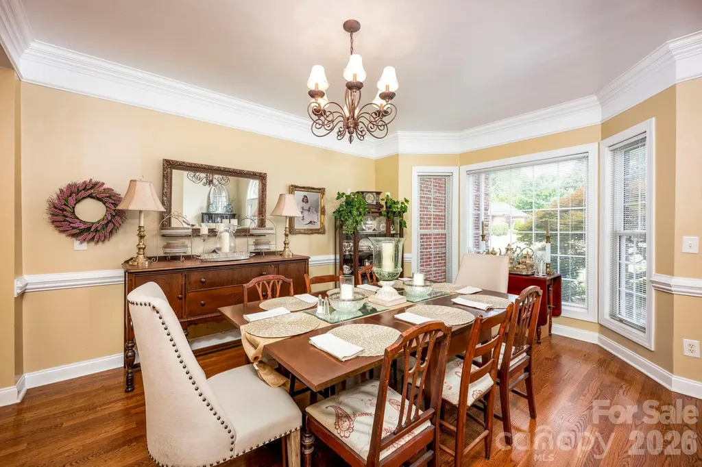 5523 Weavers Row Gastonia NC 28056