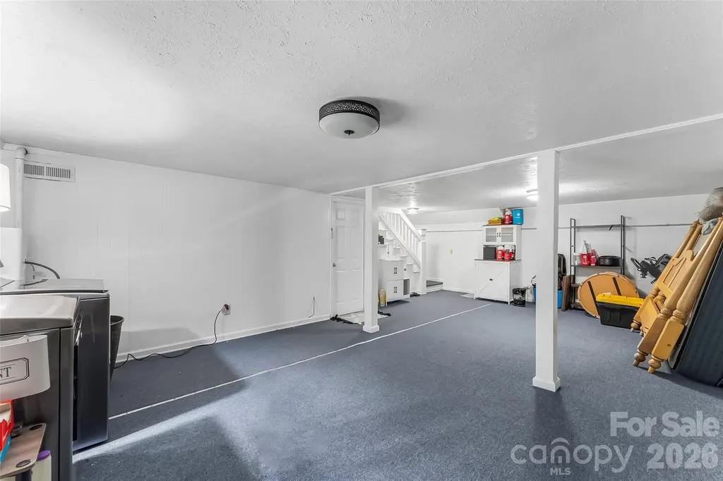 118 Hoover Street NW Lenoir NC 28645