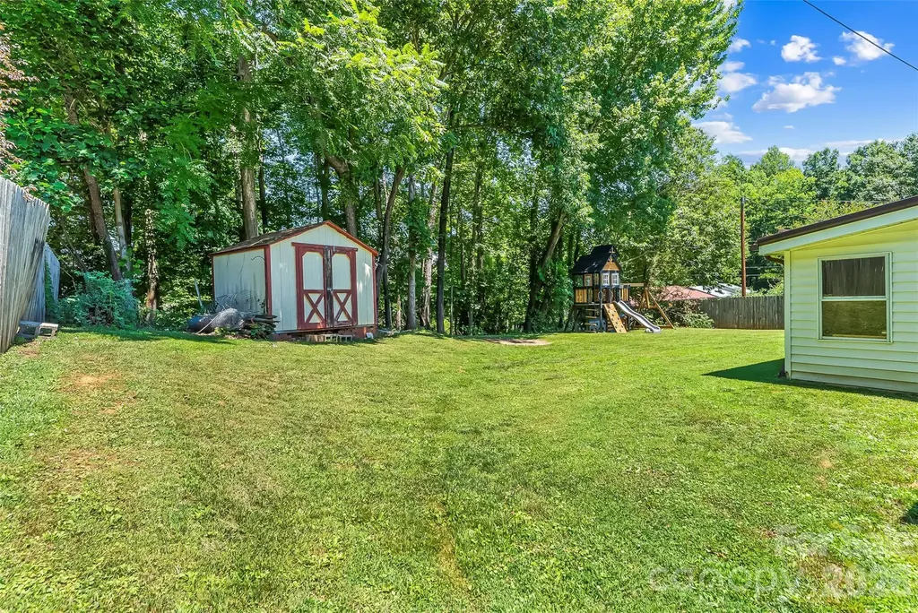 118 Hoover Street NW Lenoir NC 28645