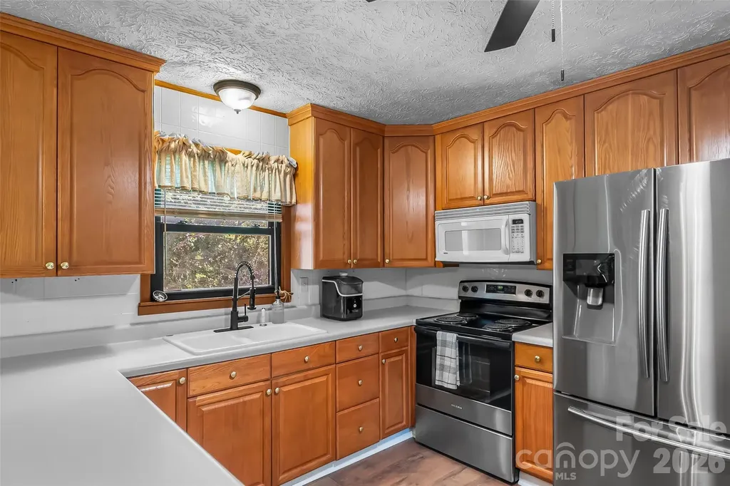 118 Hoover Street NW Lenoir NC 28645