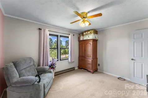 118 Hoover Street NW Lenoir NC 28645