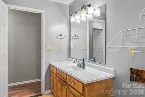 118 Hoover Street NW Lenoir NC 28645