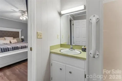 118 Hoover Street NW Lenoir NC 28645