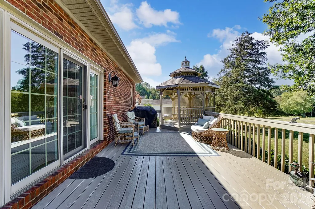 246 Canvasback Road Mooresville NC 28117