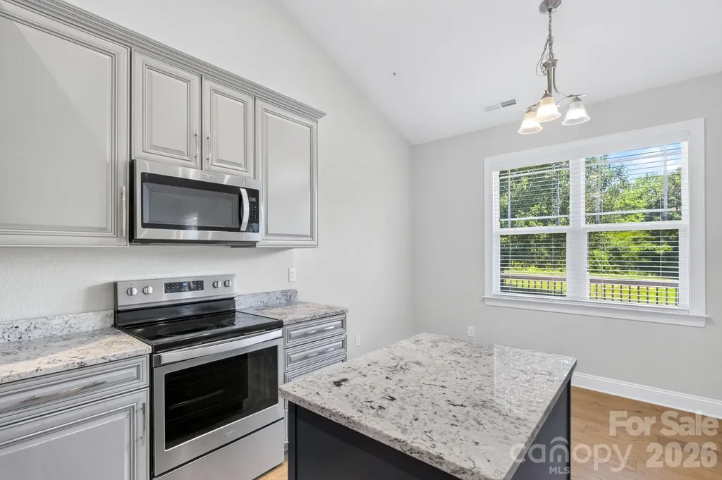 122 Cheraw Lane Flat Rock NC 28731