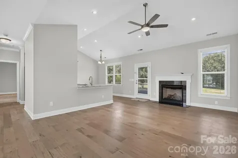122 Cheraw Lane Flat Rock NC 28731