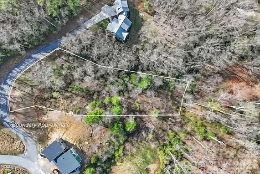 52 Lemongrass Trail Hendersonville NC 28791