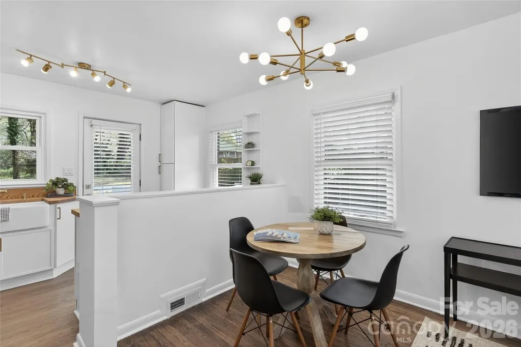 5412 Milhaven Lane Charlotte NC 28269